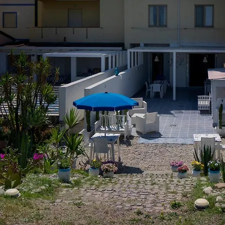 Stella Marina Bed & Breakfast 4*